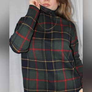 Tahari checkered sweater